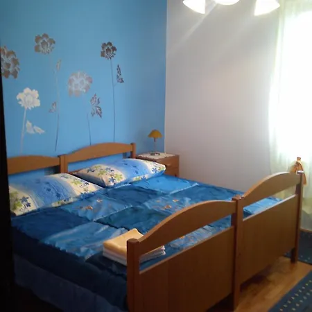 3 Apartment